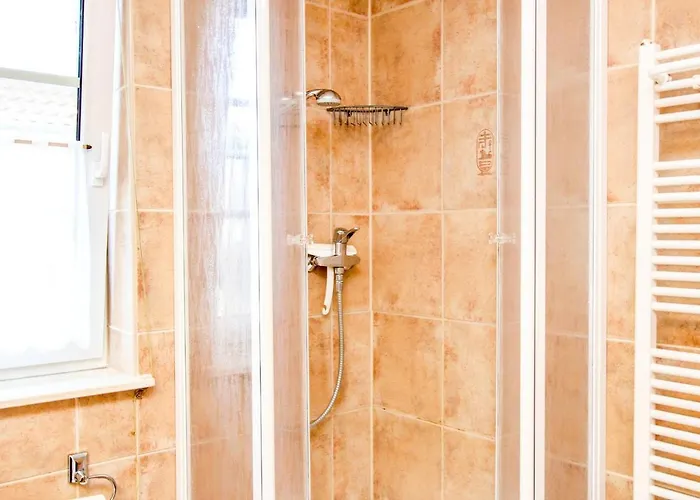 Likedeeler 1 Apartment Ostseeheilbad Zingst